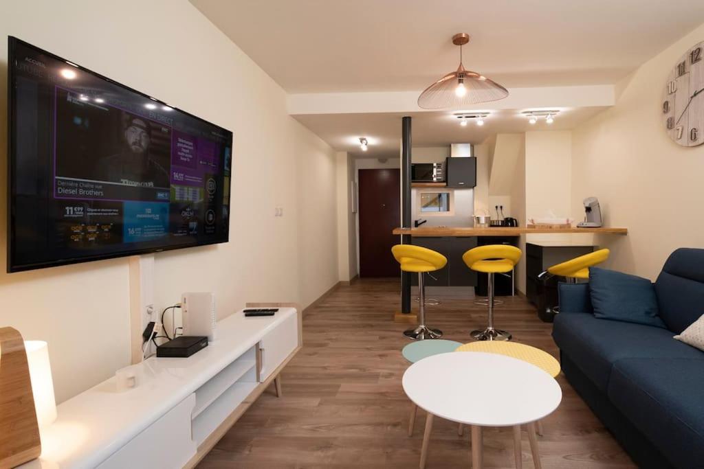 Appartement Ecrin D'Or T2 Duplex Sainte Clotilde 2 Etoiles Extérieur photo